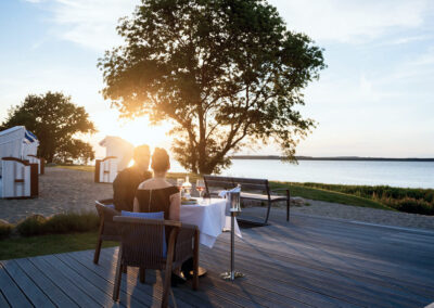 Romantisches Dinner an der Ostsee