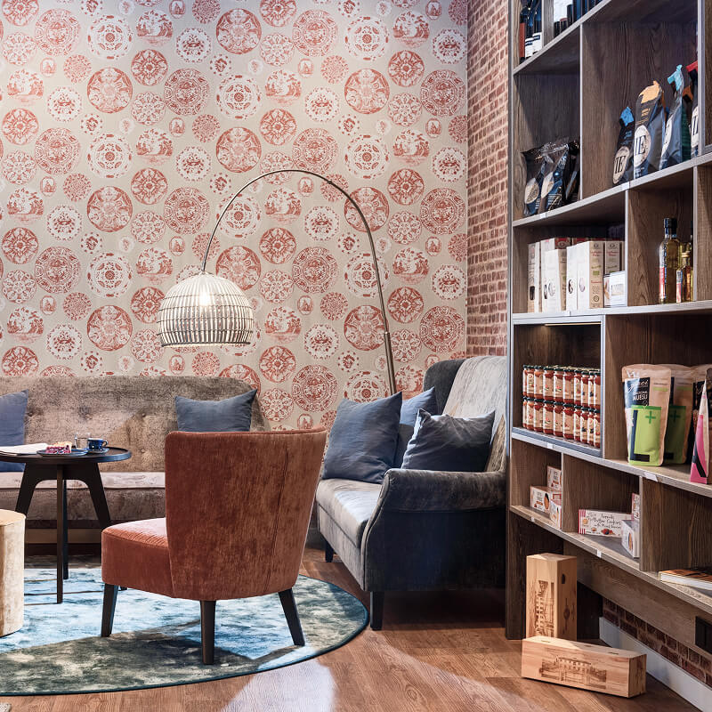 Gemütliche Leseecke im Hotel