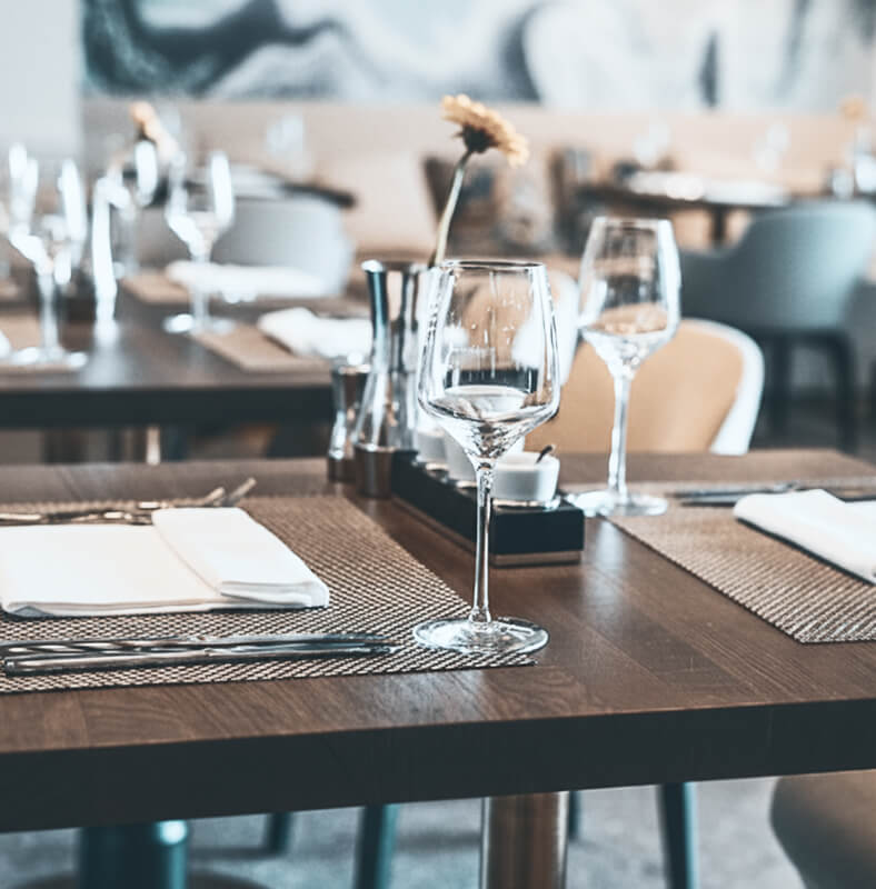 Festlich gedeckter Tisch